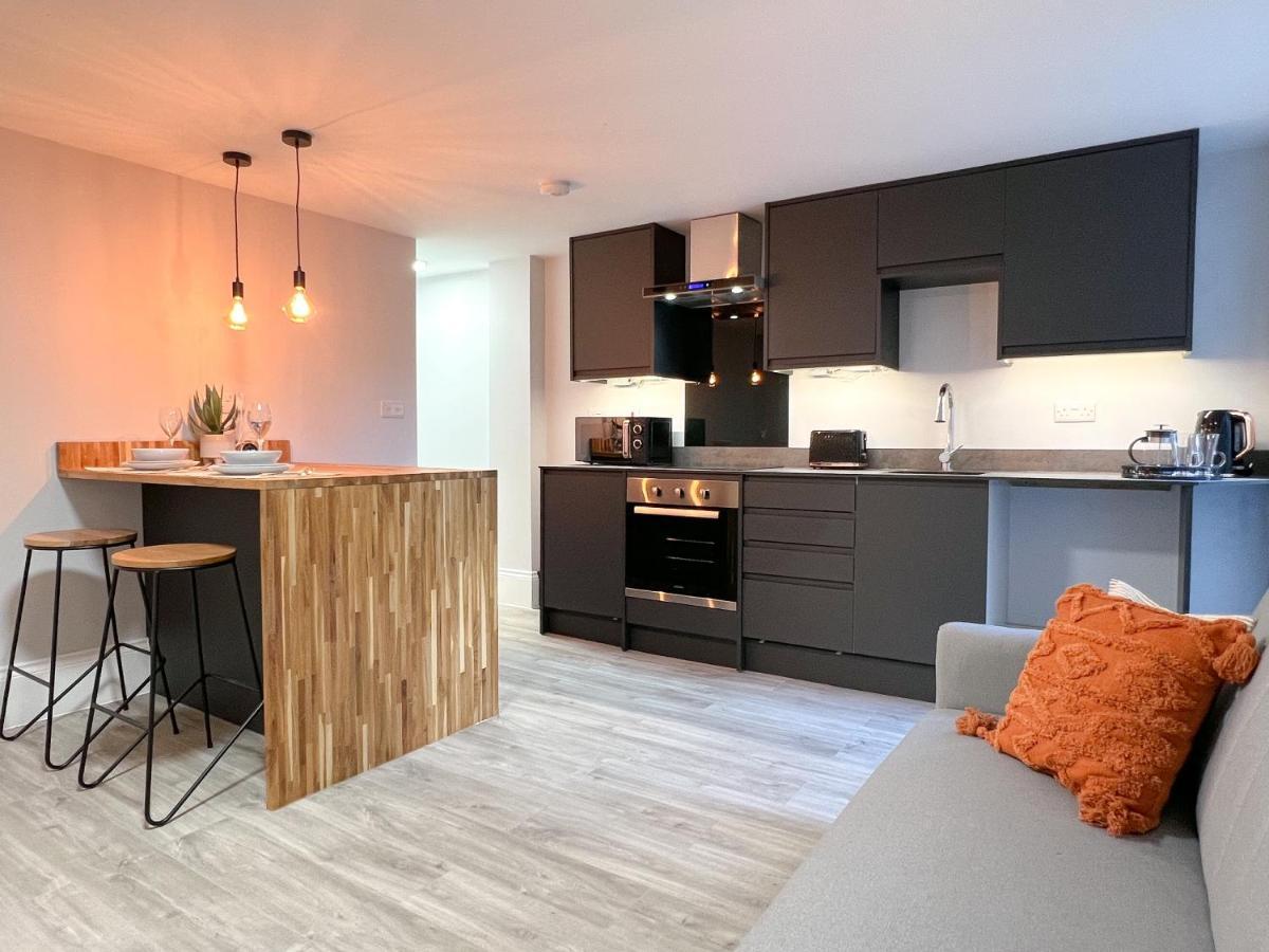 The Bohemian Basement Apartment Maidstone Exterior foto